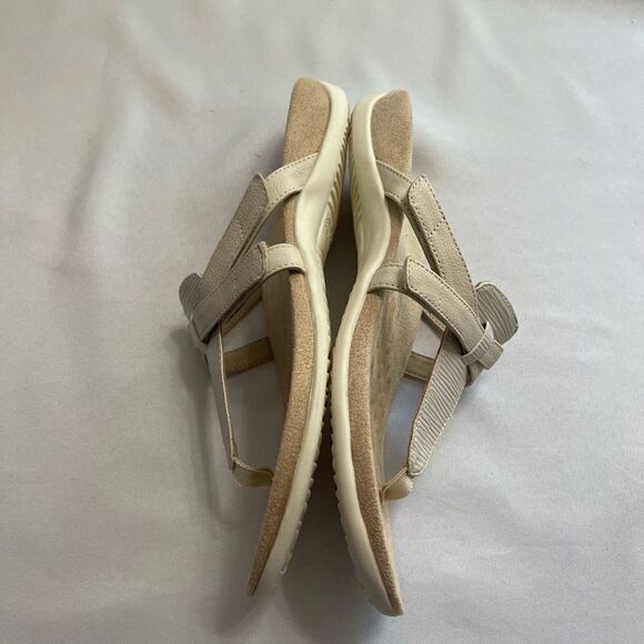 Vionic Karley Cream Flip Flop Sandals Size 11 - Picture 6 of 10